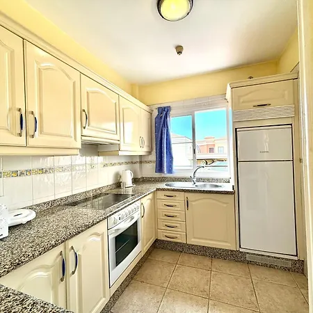 Granada Del Sol Лос Кристианос