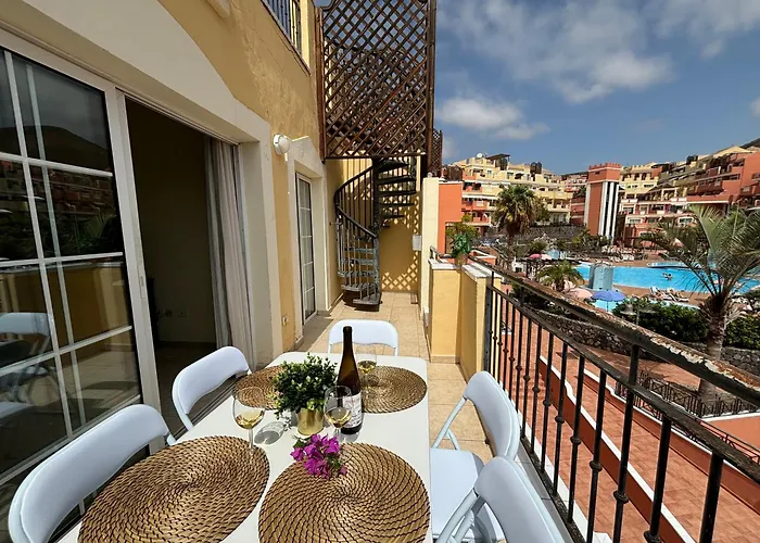 Апартаменты Granada Del Sol Лос Кристианос